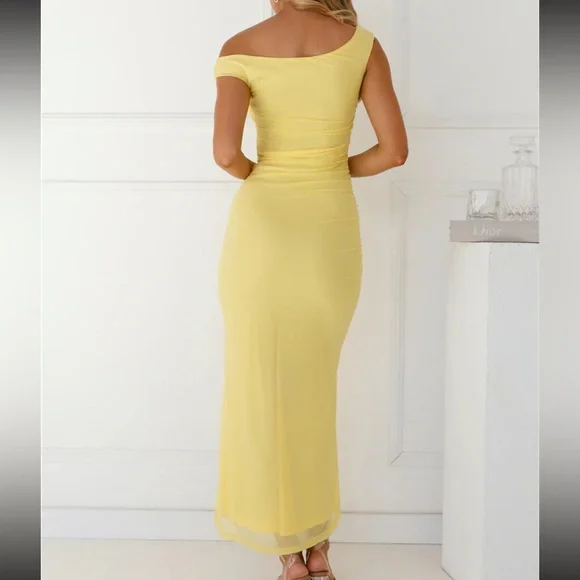 Hello Molly Perfect Vibe Off Shoulder Mesh Maxi Dress - Picture 3 of 5